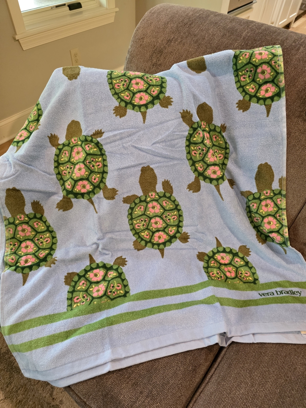 Vera Bradley Slow Dance Sea Turtle Beach Towel-NWT